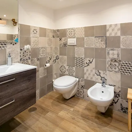 The Actors House By Napoliapartments Apartamento Nápoles